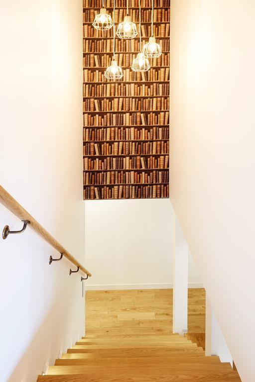 Ferienwohnung Lovely LUX Garden Flat near Royal Park Warschau Exterior foto